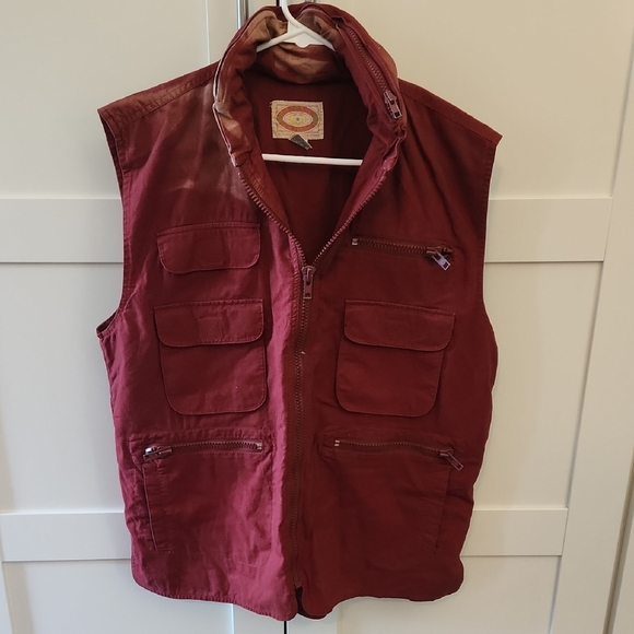 Banana Republic Men's Burgundy Mill Valley Safari Vest 80's Vintage Large - Picture 1 of 5